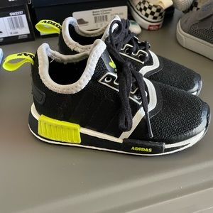 Toddler Adidas NMD R1 side 7
